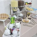 Hotel Casablanca 3*