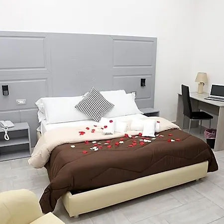 Hotel Casablanca 3*